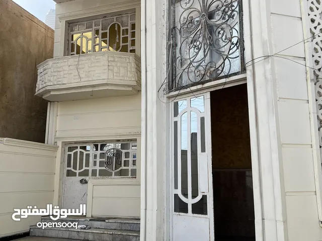 320 m2 5 Bedrooms Townhouse for Rent in Basra Khadra'a