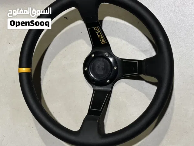 عجلة قيادة جديدة لسيارات - جودة عالية ووضع ممتاز