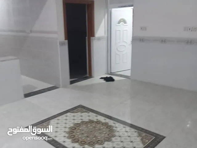 200 m2 2 Bedrooms Townhouse for Rent in Basra Tannumah