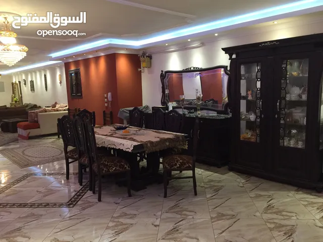 515m2 More than 6 bedrooms Villa for Sale in Giza Hadayek al-Ahram