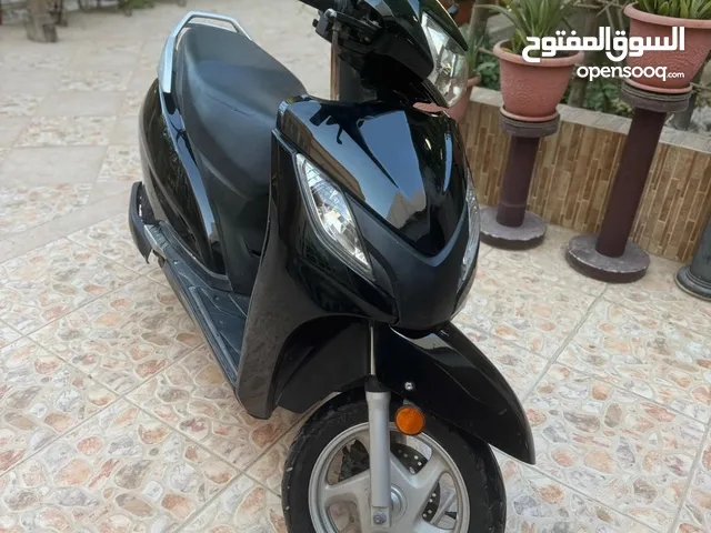 للبيع سكوتر هوندا