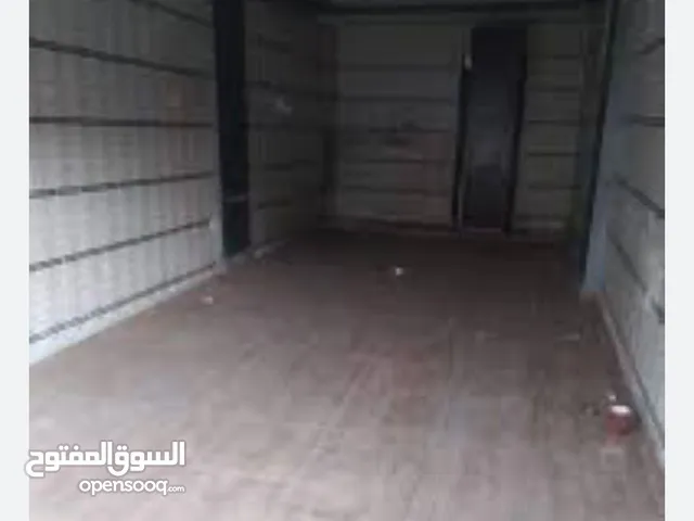 محل تجاري على دوار المناة مباشرة - فرصة استثمارية حقيقة