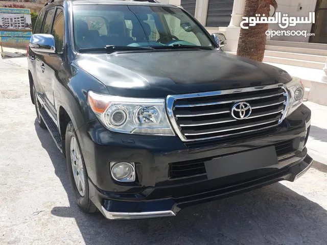Used Toyota Land Cruiser in Amman