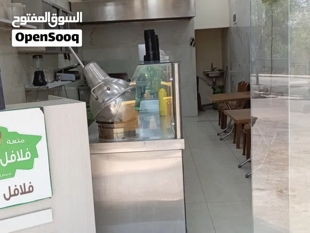 محل جاهز بكل معداته