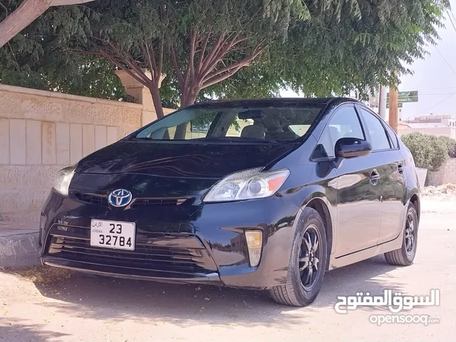 Used Toyota Prius in Amman