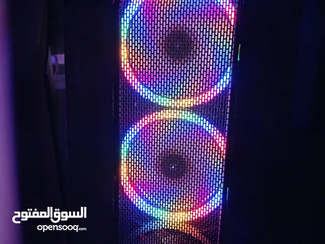 جهاز كمبيوتر مستعمل للبيع للألعاب سبب البيع عدم فضاوة الجهاز بس بده لوحة الأم لان الي عليه متعطله