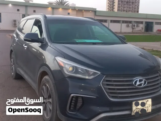 2017 هيونداي سنتافي Blue