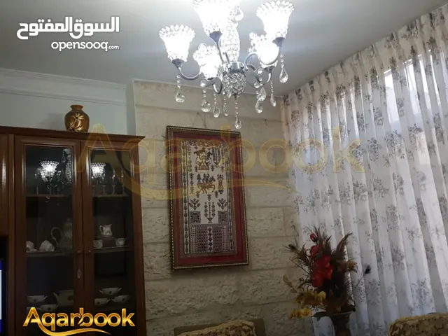 150 m2 3 Bedrooms Apartments for Rent in Ramallah and Al-Bireh Baten AlHawa