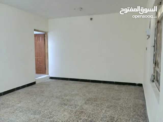 100m2 1 Bedroom Apartments for Rent in Basra Al-Moalimeen