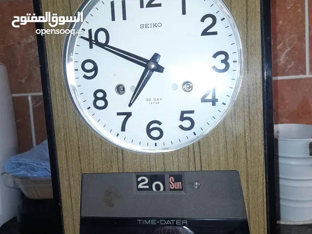 ساعة حائط أنتيك أصلية من الستينات – تعمل بكفاءة عالية