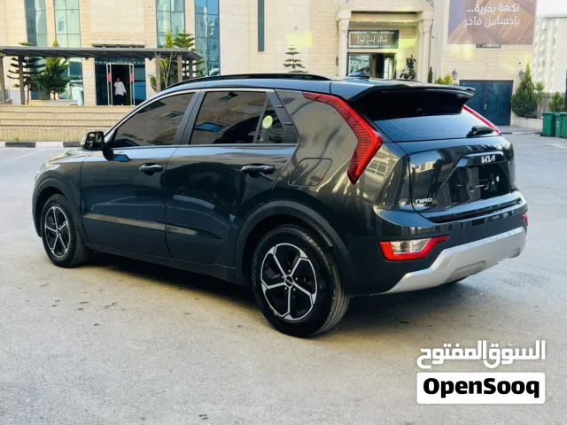 2003 Kia Niro EX Touring