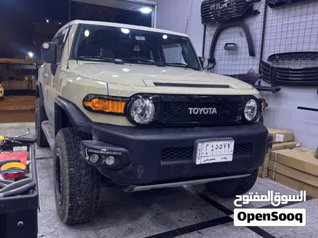 2012 تويوتا FJ GXR
