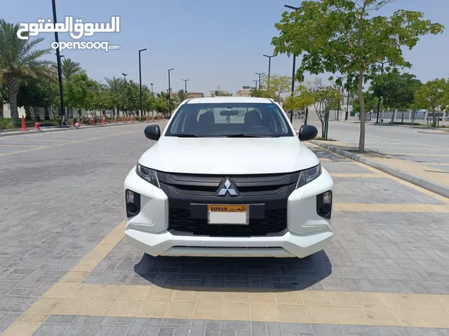 MITSUBISHI L200 MODEL 2019 SINGLE OWNER AGENCY SERVICE DOUBLE CABIN PICKUP FOR SALE URGENT