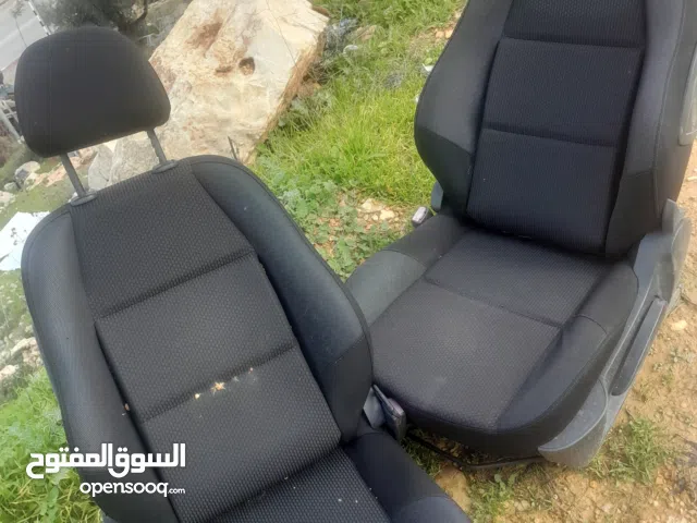 قطع بيجو 207. موديل 2012