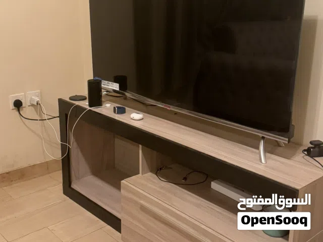 شاشه وطاوله كلاس برو