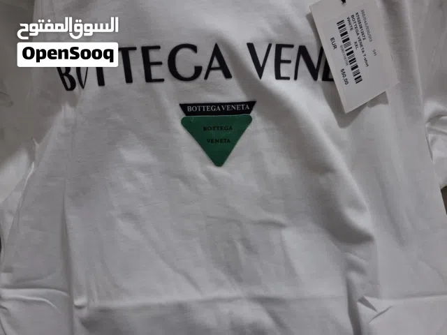 Bottega Veneta Tee جديد بالتاغ