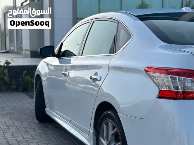 2015 نيسان سنترا SR