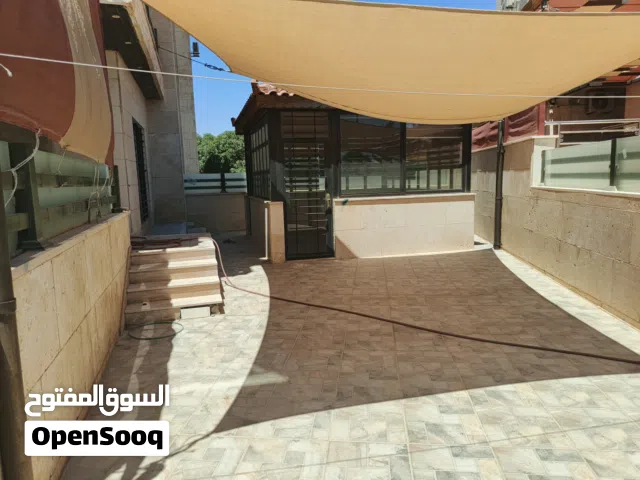 شقة للبيع طريق المطار بالقرب من جامعة البترا
