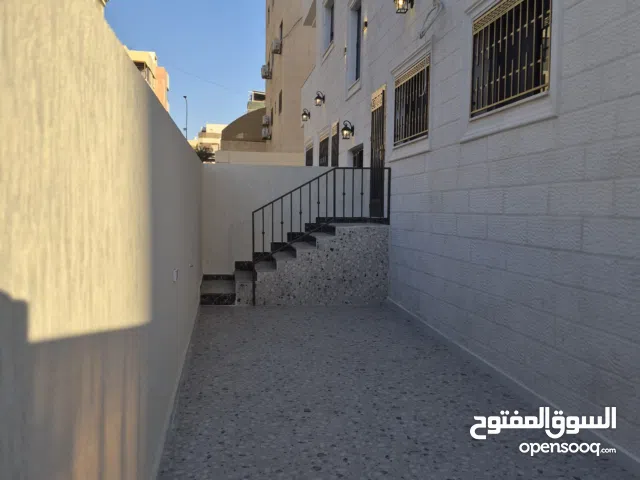 107 m2 3 Bedrooms Apartments for Sale in Aqaba Al Sakaneyeh 3