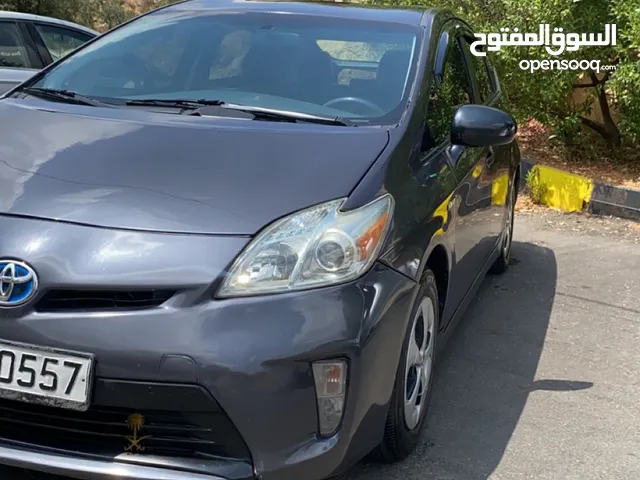 Used Toyota Prius in Amman