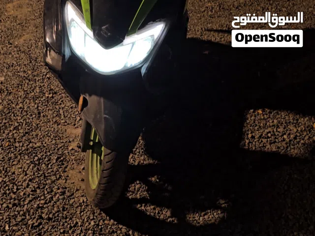 2021 سوزوكي Burgman 200