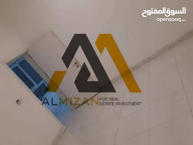 200m2 2 Bedrooms Townhouse for Rent in Basra Al Mishraq al Jadeed