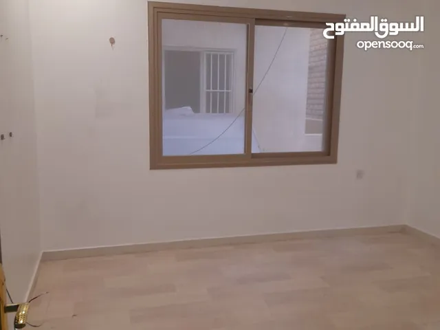 600m2 5 Bedrooms Townhouse for Sale in Al Ahmadi Wafra residential