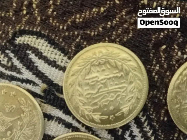 عملة ذهبية باقي 3 حبات