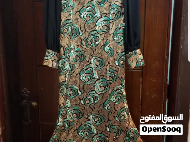 فستان سهرة