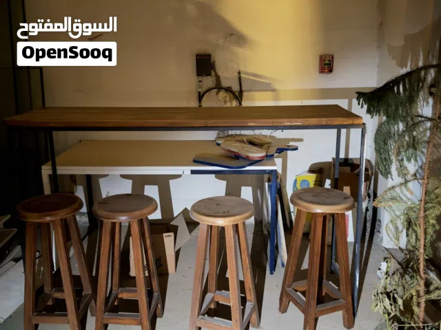 طاولة بار للبيع