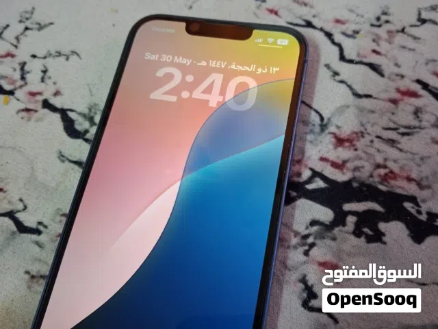 Apple iPhone 13 128 GB in Al Dhahirah