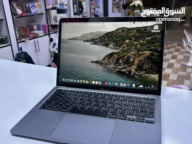 ماك بوك اير m1 جديد ب 700 الف