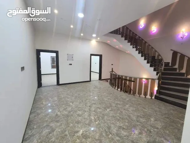 200 m2 More than 6 bedrooms Townhouse for Rent in Basra Khaleej