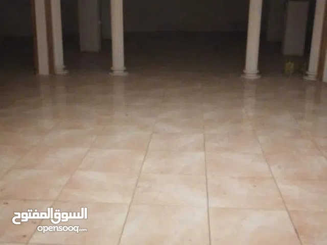 مخازن تجاريه للبيع