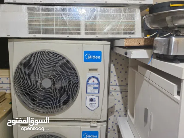 للبيع 2 تكييف ميديا 2 ونص طن استعمال شهرين