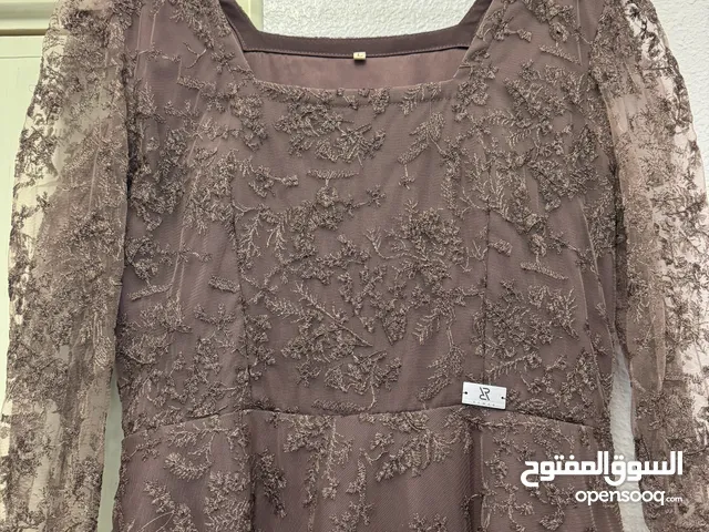 فستان من المصممه روان