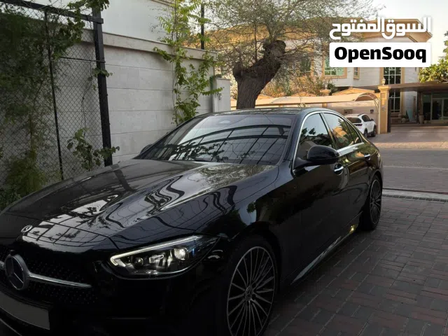 2025 مرسيدس بنز الفئة-C C 200
