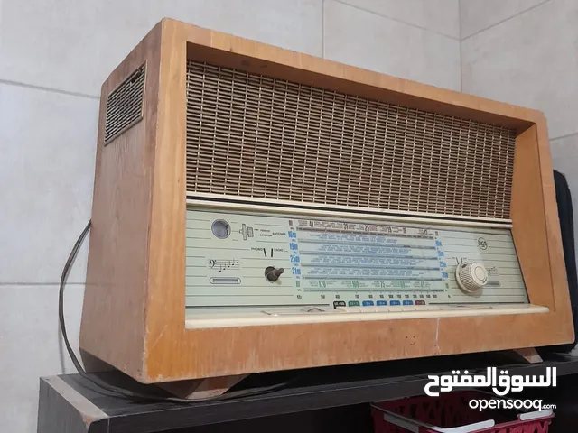 راديو قديم للبيع