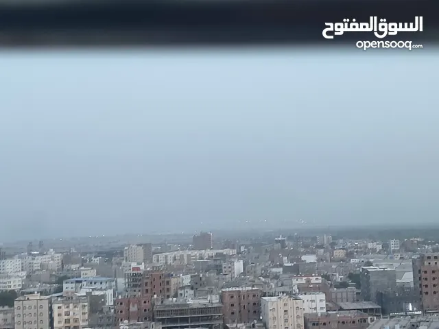 محل تجاري للايجار بشارع رئيسي