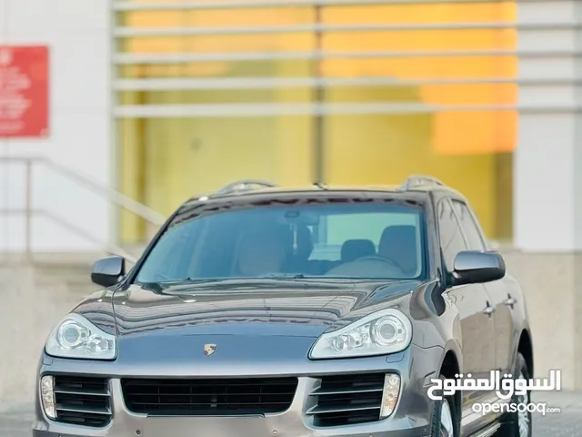 استعمال سيدة بحالة ممتازة شرط الفحص