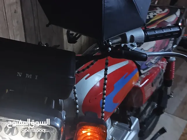 دراجة للبيع رقم وسنوية معمرها بيدية 2025 وباقي التفاصيل بل وصف والواتساب والي مو شراي لا يتعبني
