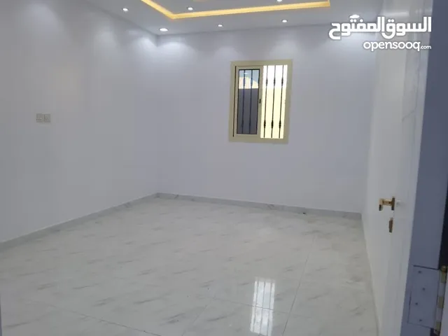 22 m2 5 Bedrooms Apartments for Rent in Al Madinah Alaaziziyah