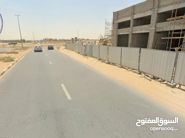 مبنى تجاري للبيع العامرة عجمان  Commercial Building for Sale Al Amerah Ajman  4 Shops + Mezzanine