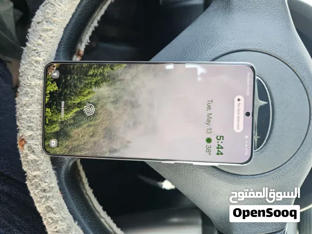 Galaxy S21+ 5G in excellent condition