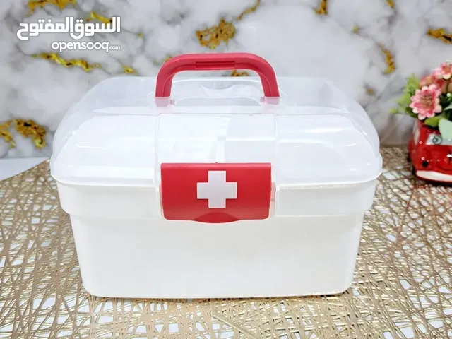 صناديق اسعاف بلاستيك مقوى نخب اول مع مواد او بدون