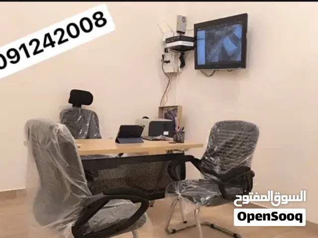 مكتب اداري مودرن موظف خشب اسباني مستورد ضمان سنه متاح تنفيذ جميع الالوان