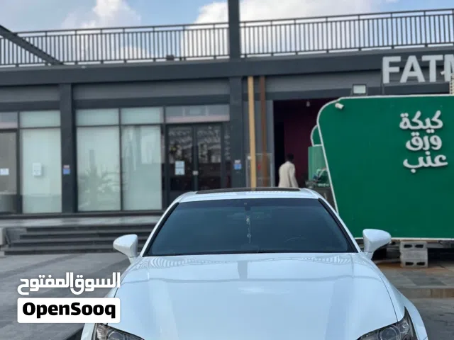 لكزس GS 350F ما يشكي من حاجه ولك حرية الفحص