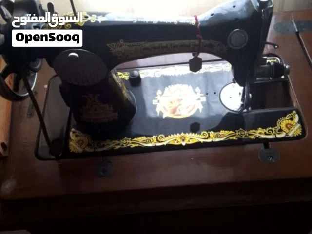 ماكينه يدويه نوع سنجر بحاله الوكاله للبيع