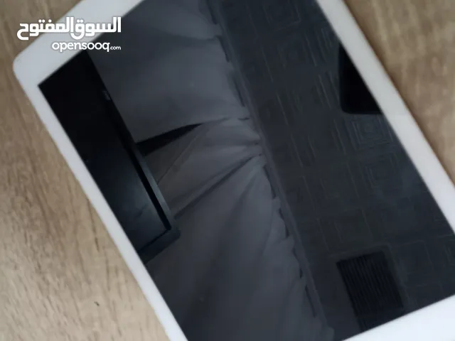 Apple iPad 6 32 GB in Hawally