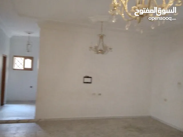 200 m2 3 Bedrooms Apartments for Rent in Zawiya Western Zawiya